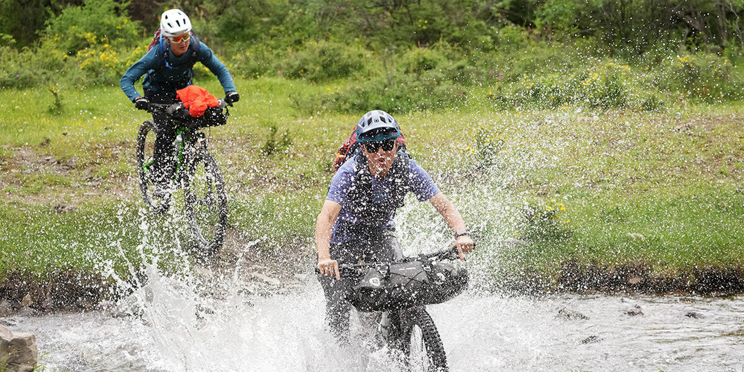 Beat the Rain: Why Every NYC Cyclist Needs the Right Bike Bag This Summer