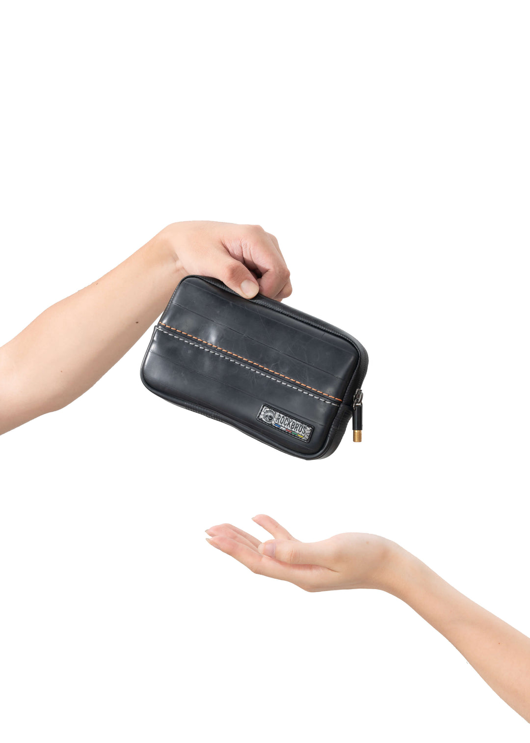 Eco-Friendly Bike Wallet 0.4L – Tyvek and Recycled Tire ROAD TO SKY