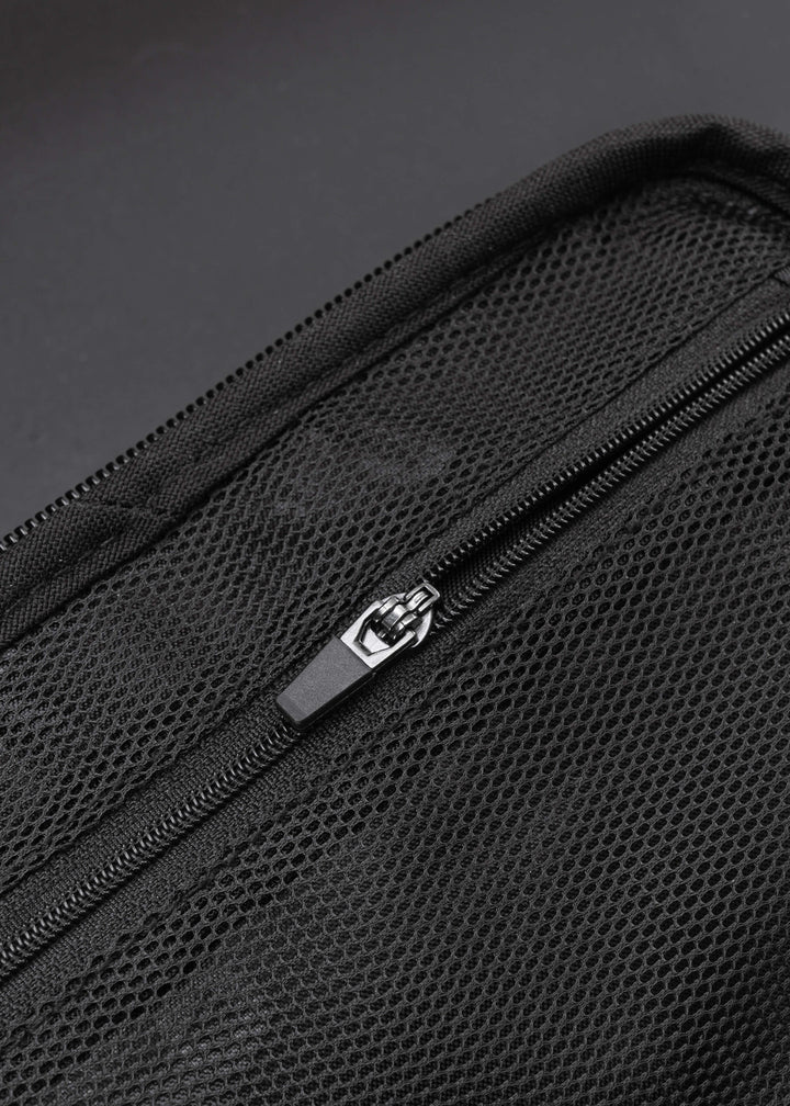 Eco-Friendly Bike Wallet 0.4L – Tyvek and Recycled Tire ROAD TO SKY