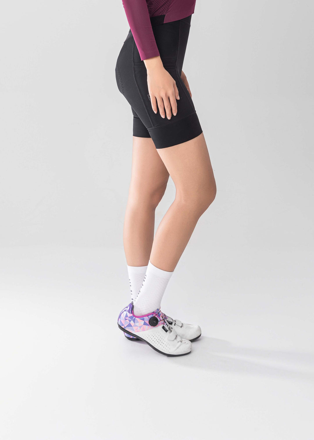 ROAD TO SKY Cycling Stockings White