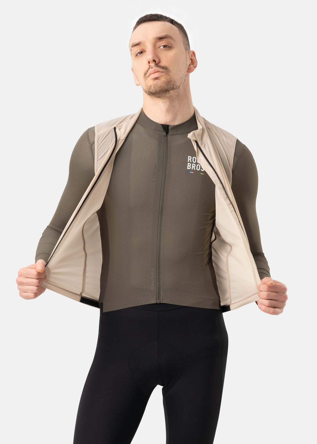 ROAD TO SKY Lightweight Windproof Vest Khaki