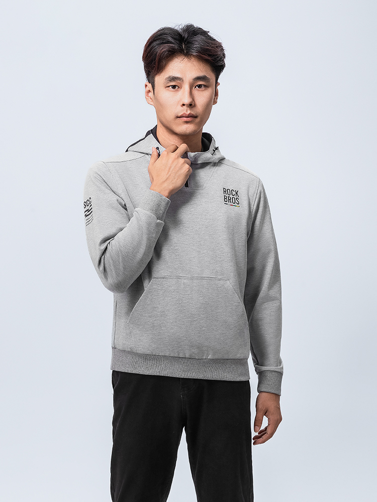 Road_To_Sky_Cycling_Hoodie_Unisex_ROCKBROS_Man_trying